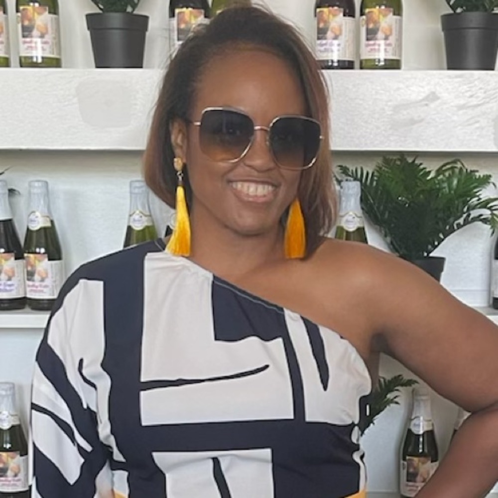 Meet your Posher, Ms. Cole